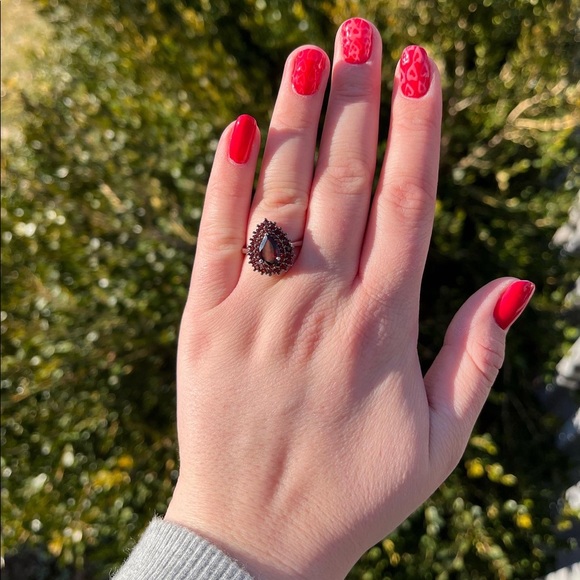 Garnet Engagement Ring - Picture 6 of 6